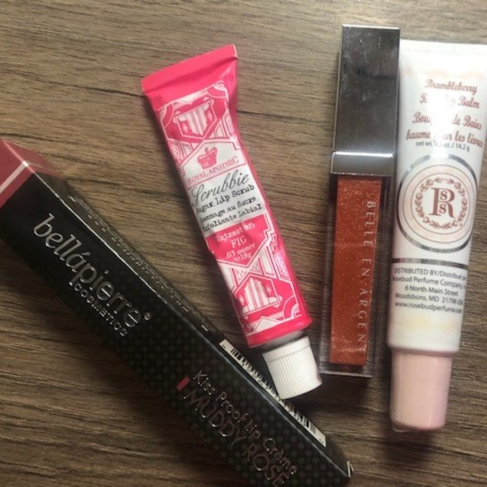 SOLD 4-piece Lip Kit